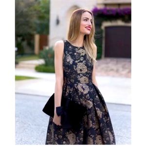 Ann Taylor brocade back zip dress, black/gold, size 0, EUC